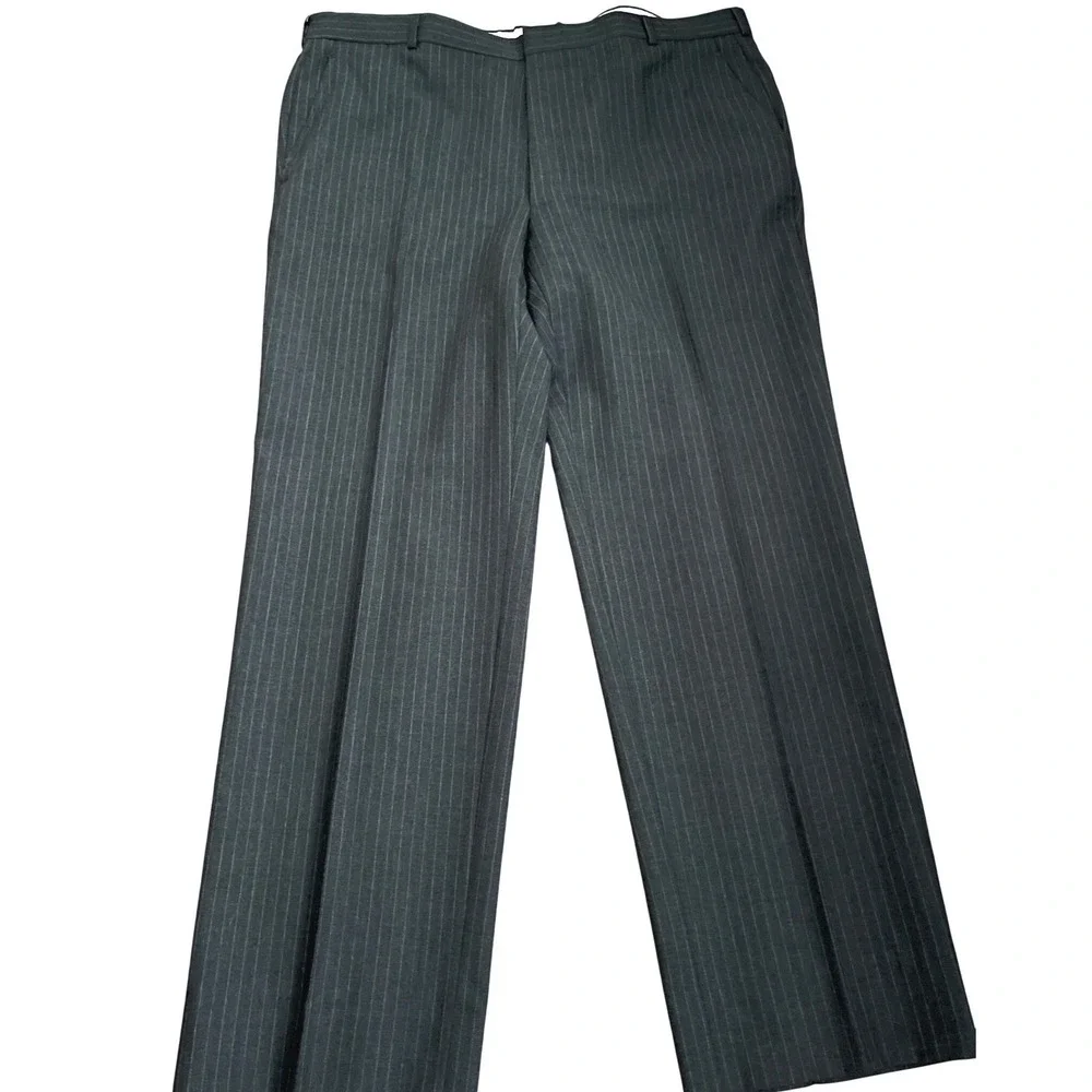 Classic Pinstripe Suit‎ Charcoal Wool Blend John Weitz Palm Beach 46R Big Tall